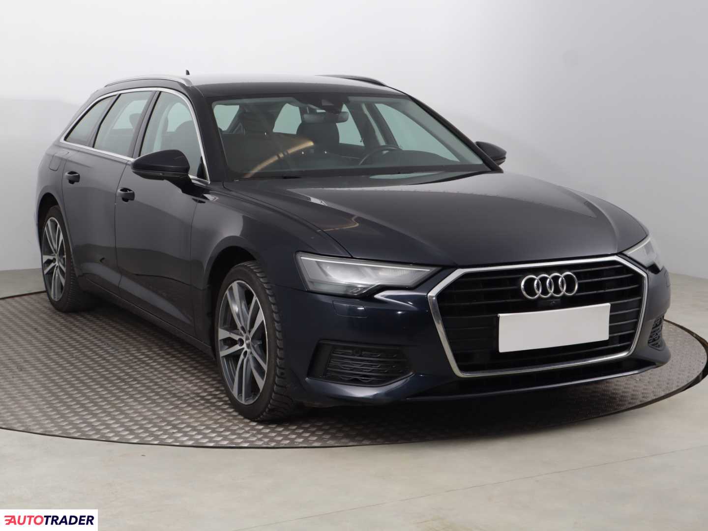 Audi A6 2019 2.0 160 KM