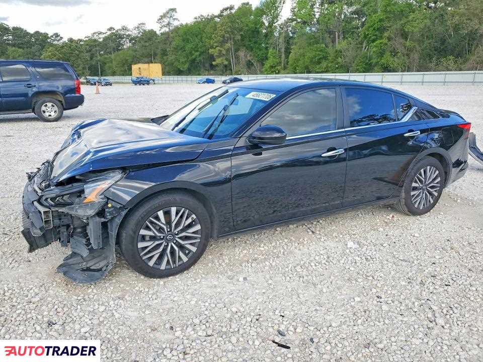 Nissan Altima 2023 2