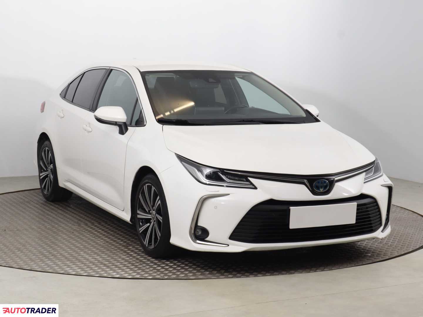 Toyota Corolla 2022 1.8 120 KM