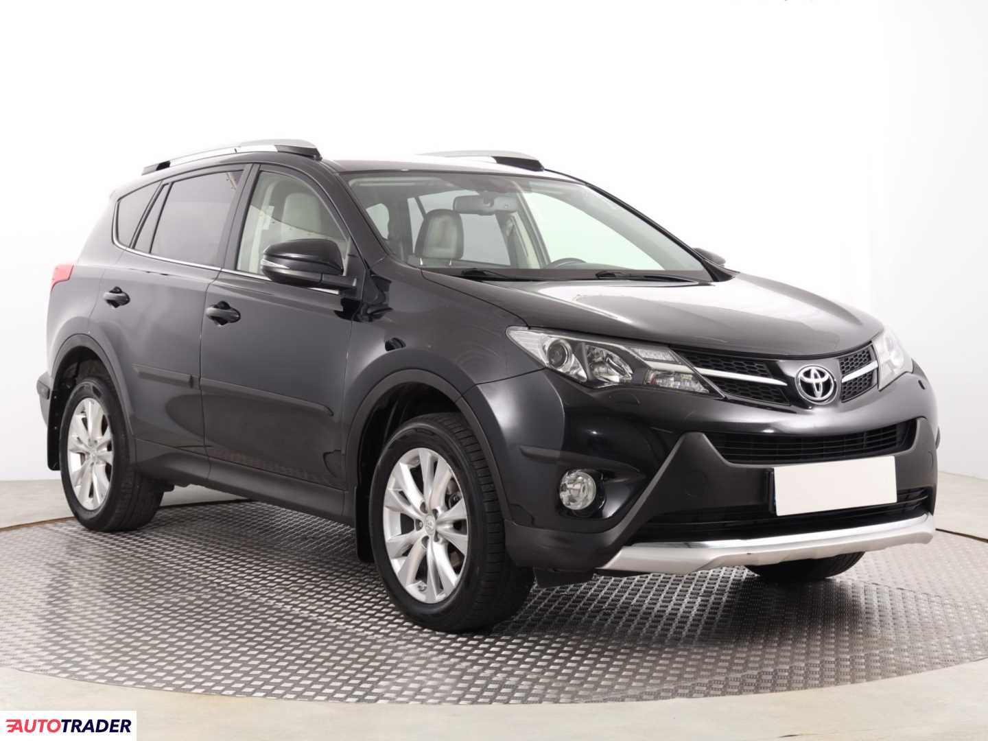 Toyota RAV 4 2013 2.2 147 KM