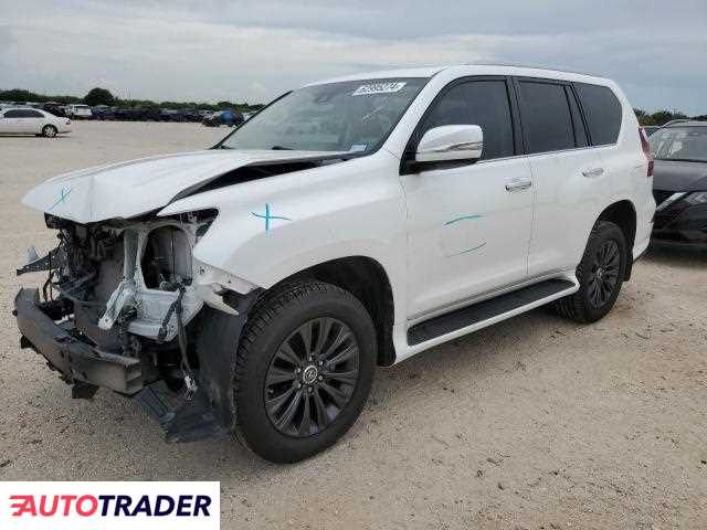 Lexus GX 470 2021 4