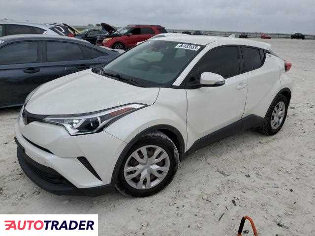 Toyota C-HR 2019 2 Toyota C-HR 2019 2