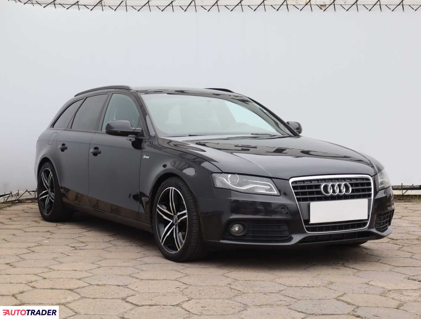 Audi A4 2010 2.0 140 KM Audi A4 2010 2.0 140 KM