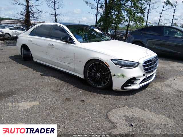 Mercedes 2022 4