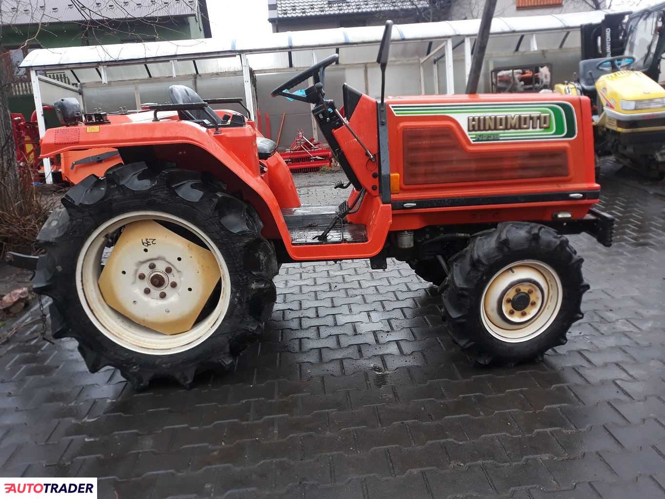 Hinomoto N239 4x4 wspomaganie Hinomoto N239 4x4 wspomaganie
