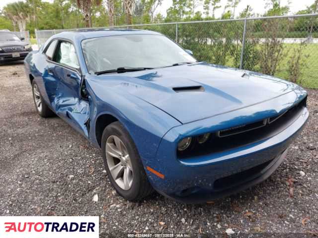 Dodge Challenger 2021 3