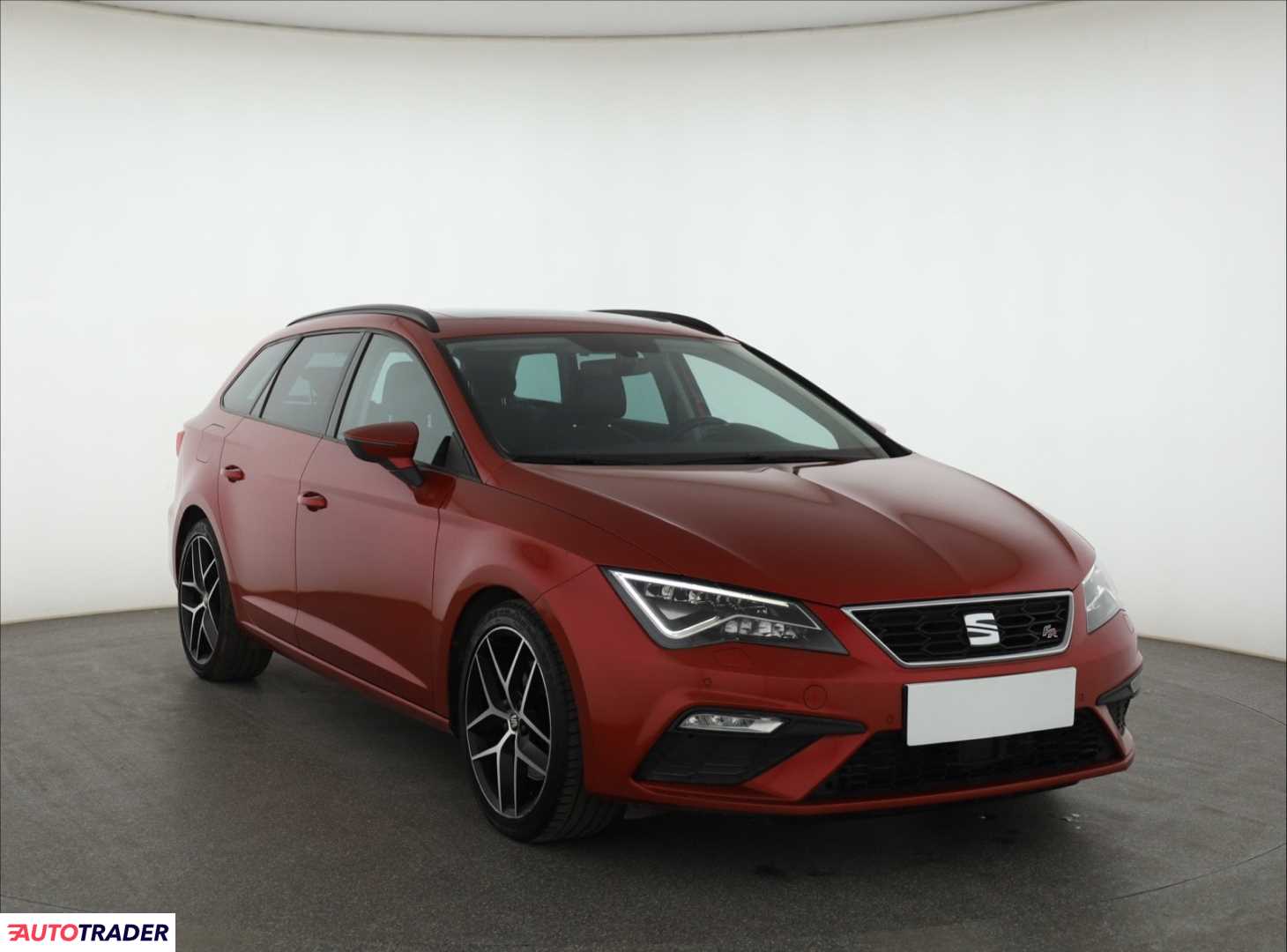 Seat Leon 2019 2.0 187 KM