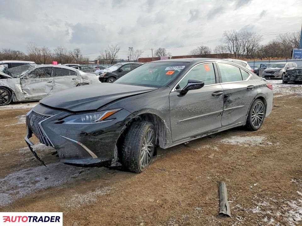 Lexus ES 2022 3