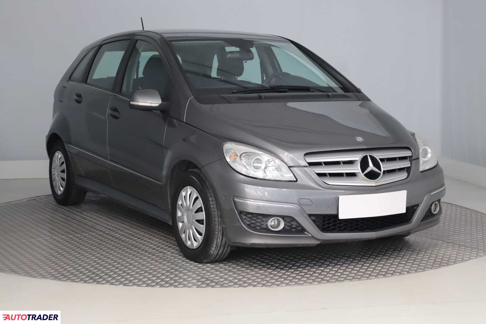Mercedes B-klasa 2011 1.5 93 KM