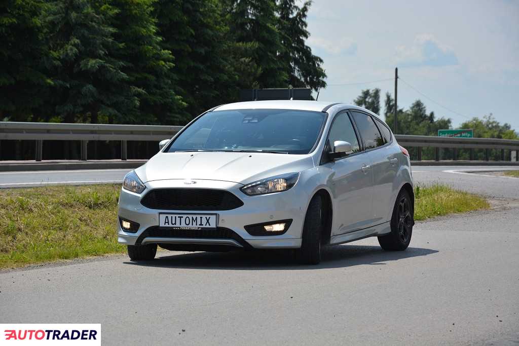 Ford Focus 2017 1.0 125 KM