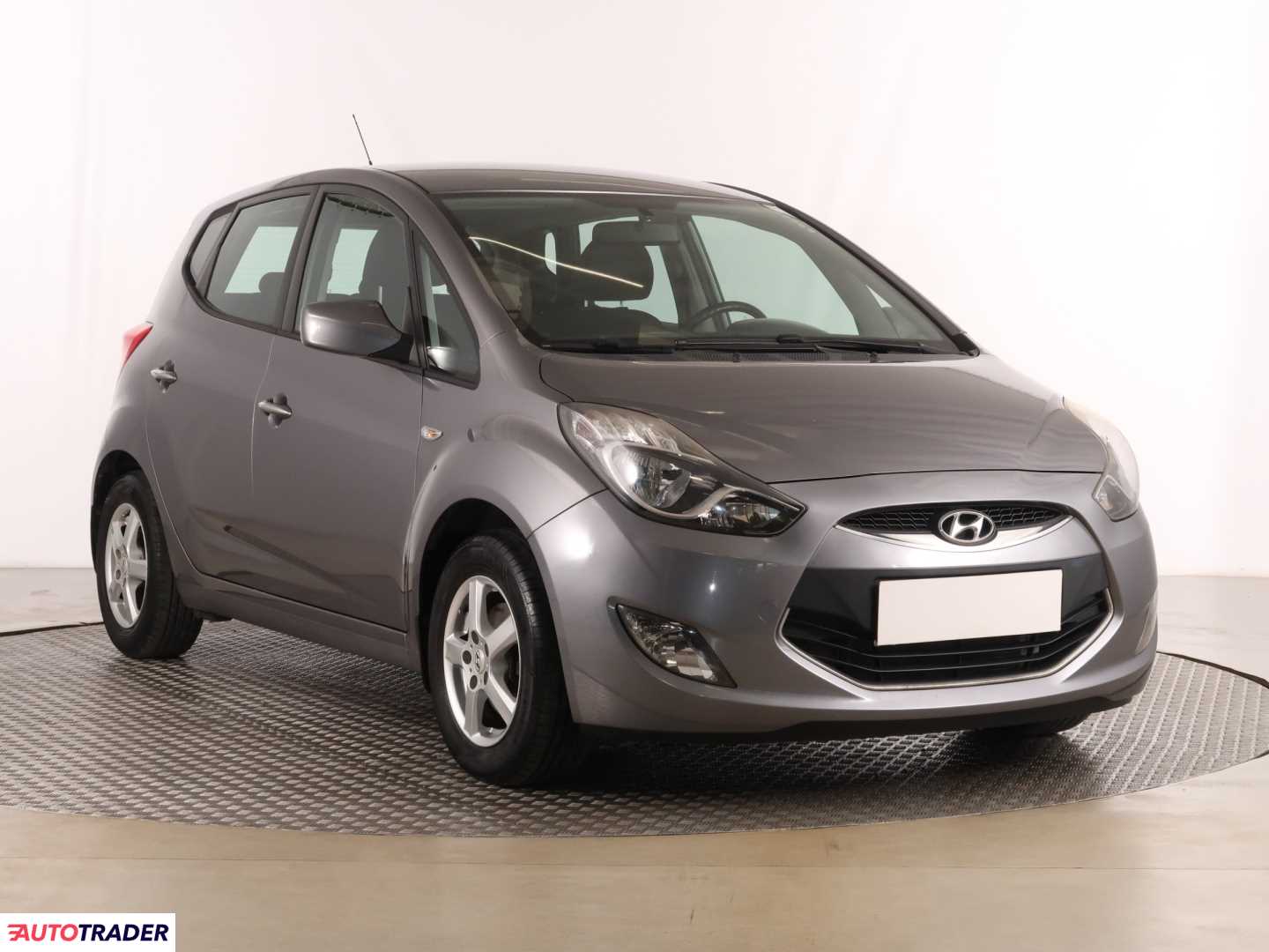 Hyundai ix20 2011 1.4 88 KM