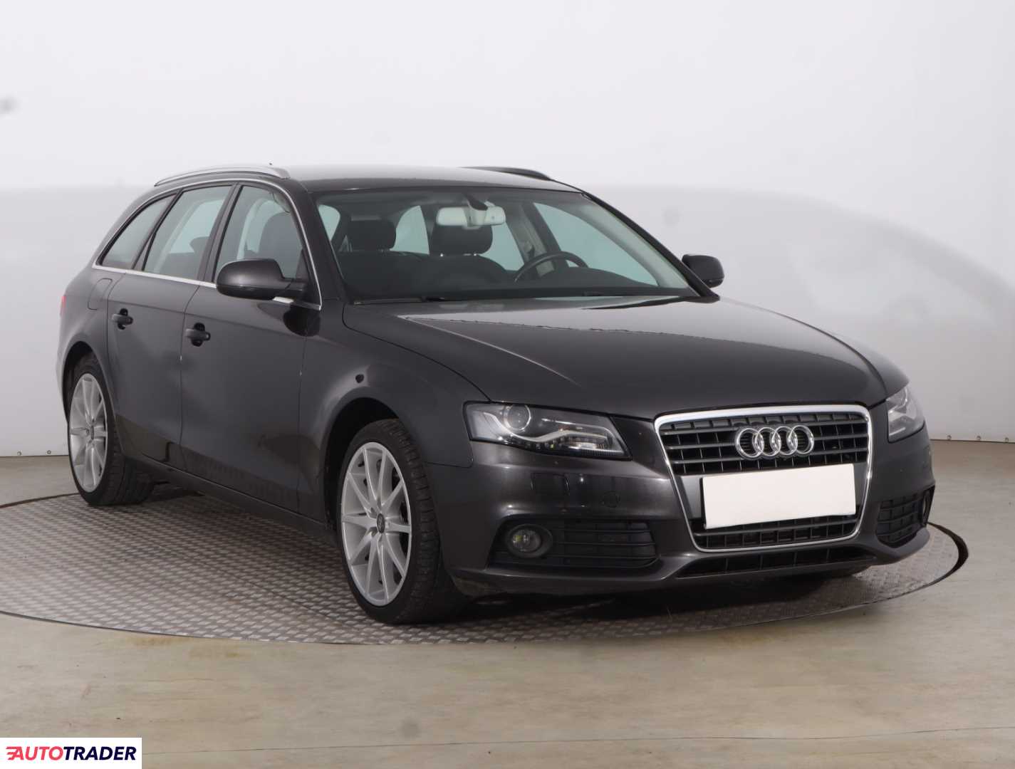 Audi A4 2010 1.8 118 KM