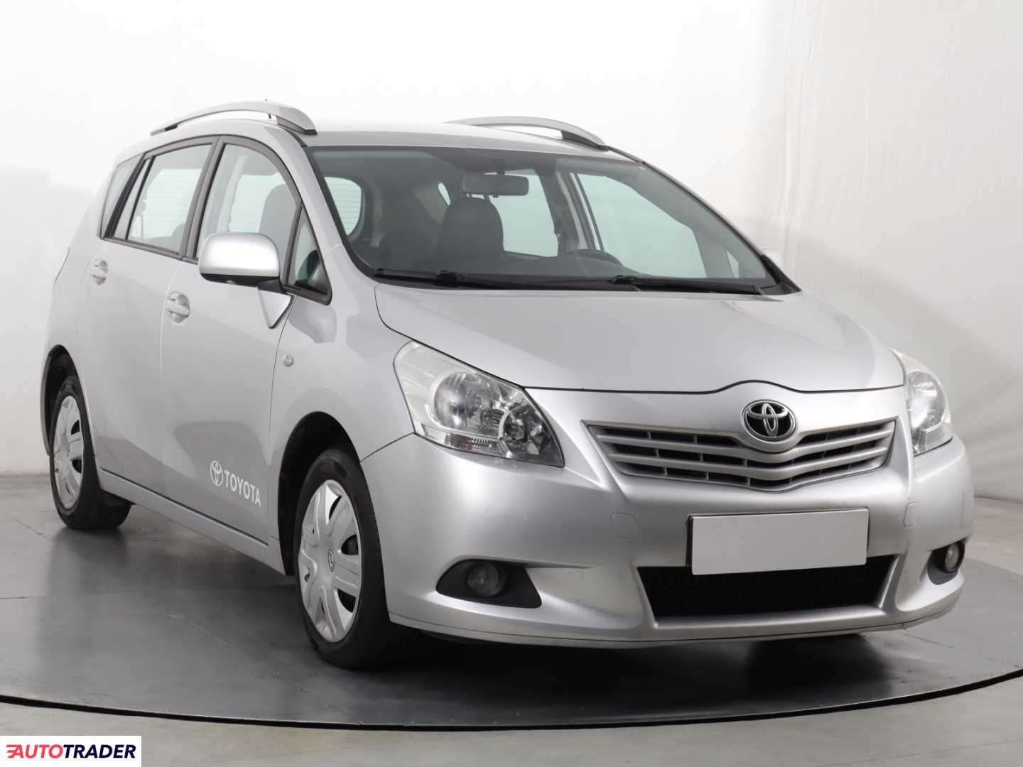 Toyota Verso 2009 2.0 124 KM