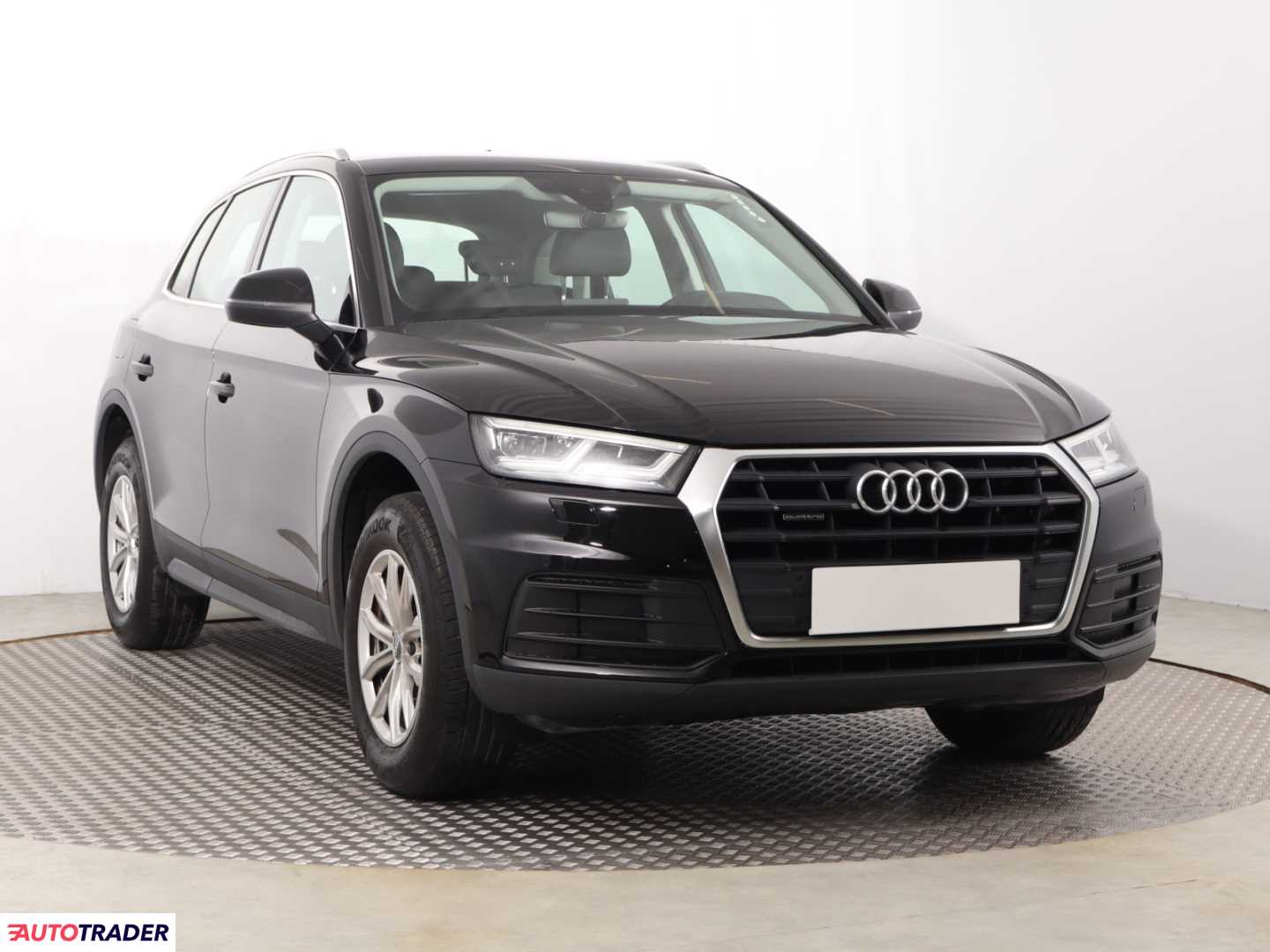 Audi Q5 2020 2.0 160 KM