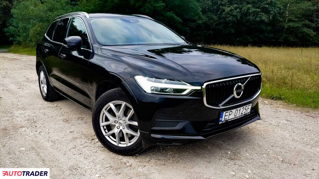 Volvo XC60 2018 2.0 150 KM