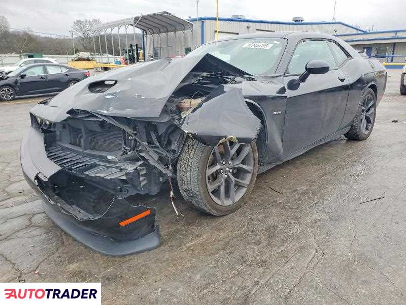 Dodge Challenger 2020 5