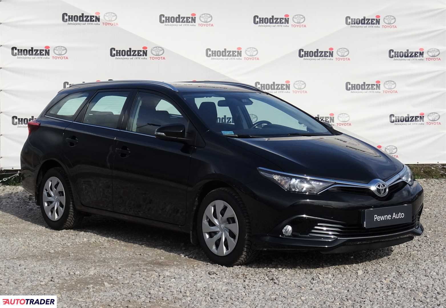 Toyota Auris 2017 1.6 132 KM Toyota Auris 2017 1.6 132 KM