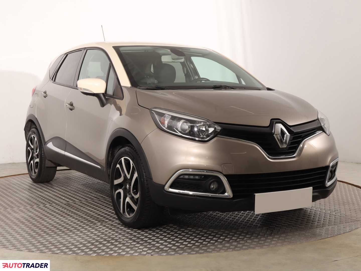 Renault Captur 2015 1.2 116 KM