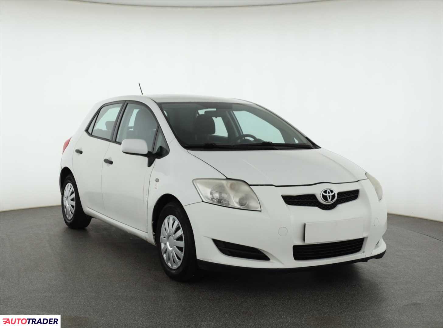 Toyota Auris 2008 1.4 88 KM