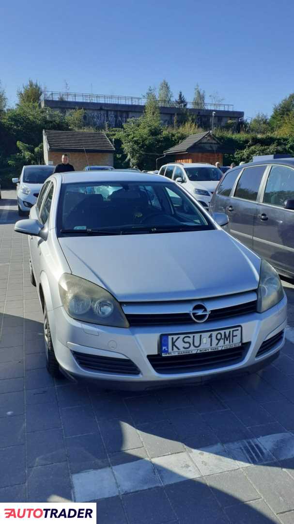 Opel Astra 2004 1.7 1699 KM