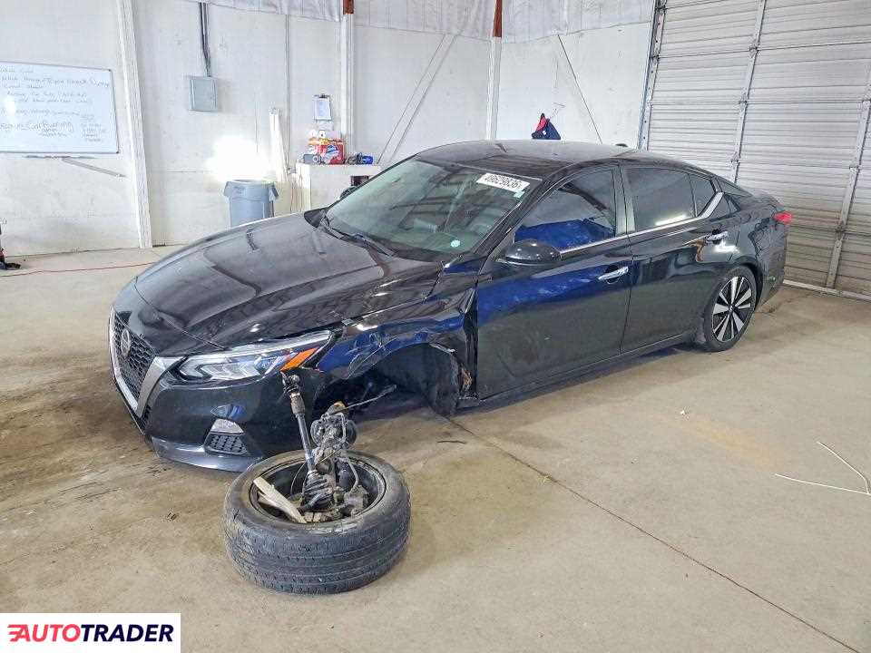 Nissan Altima 2021 2