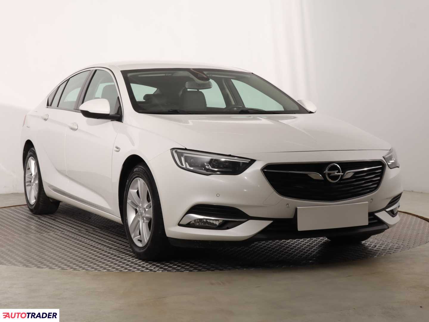 Opel Insignia 2019 1.5 162 KM