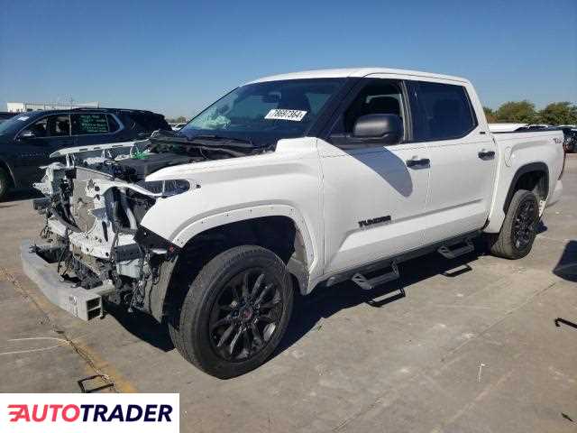 Toyota Tundra 3.0 benzyna 2023r. (GRAND PRAIRIE)