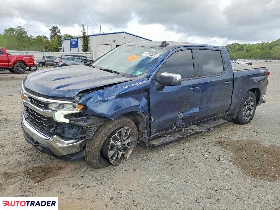 Chevrolet Silverado 2022 2