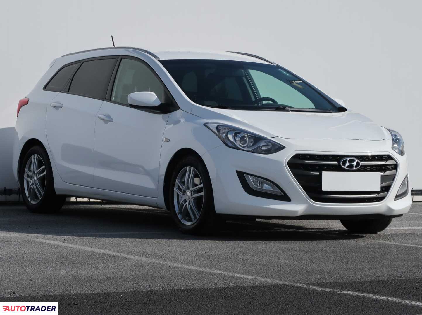 Hyundai i30 2015 1.6 108 KM