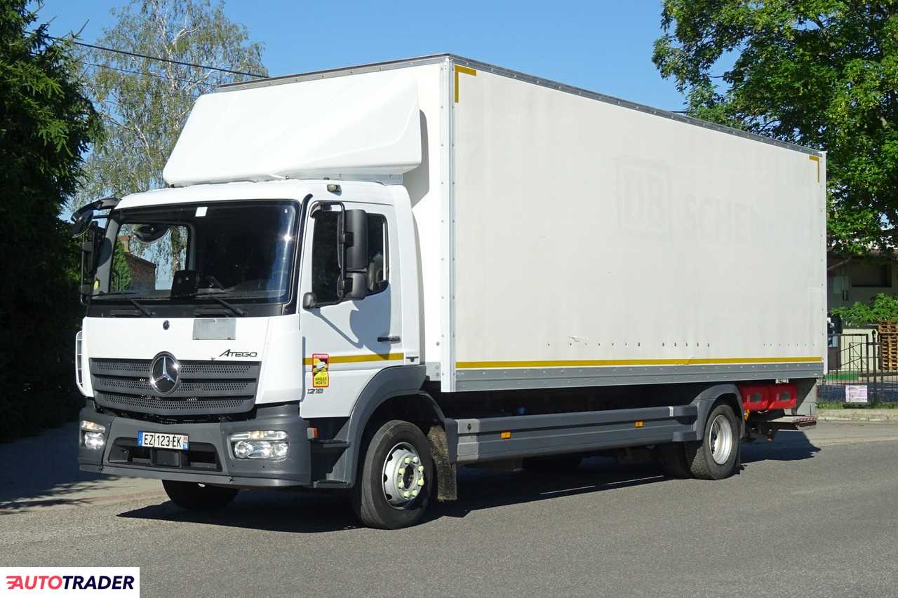 Mercedes 2018