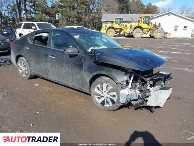 Nissan Altima 2023 2