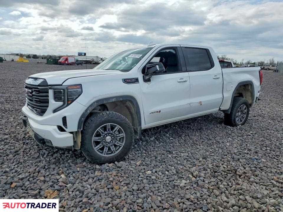 GMC Sierra 2025 6
