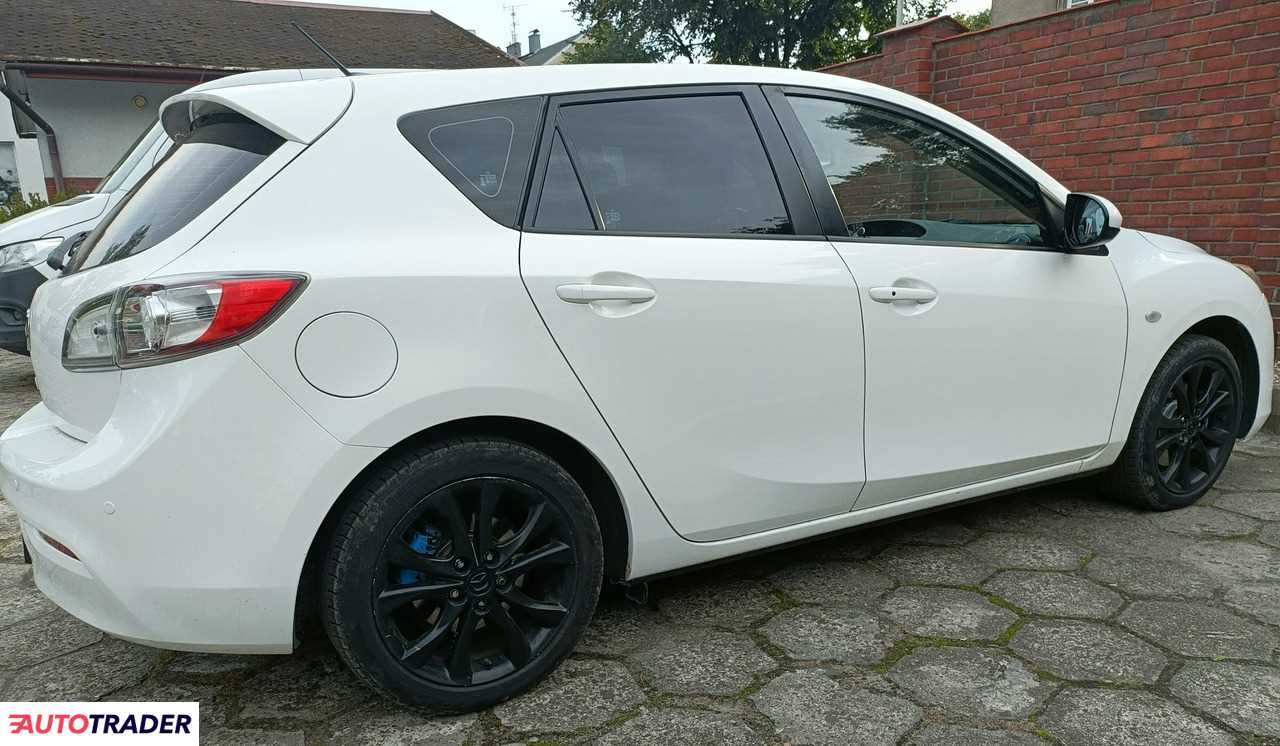 Mazda 3 2009 2.0 151 KM