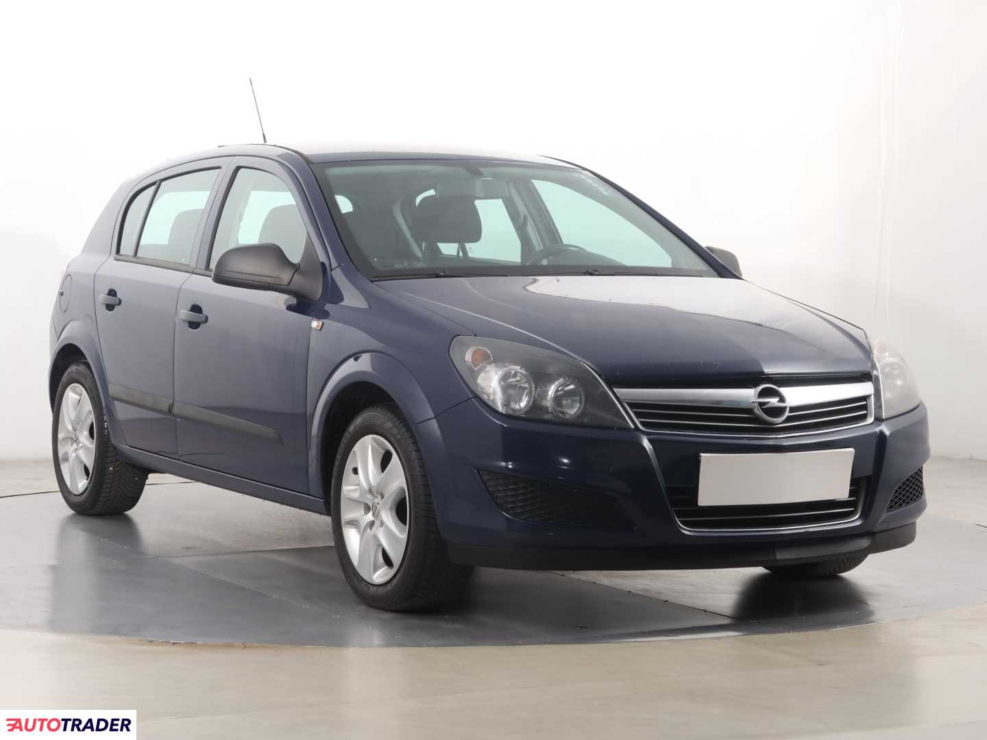 Opel Astra 2011 1.6 113 KM