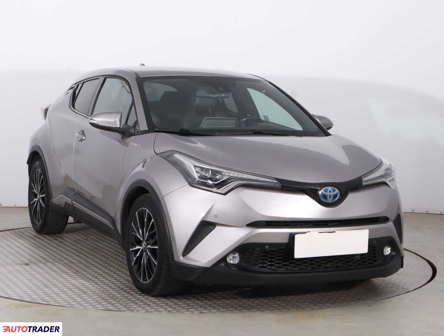 Toyota C-HR 2016 1.8 120 KM