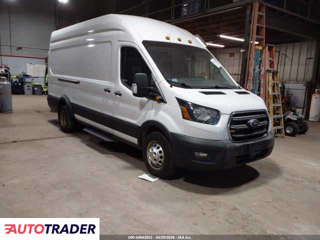 Ford Transit 2020 3