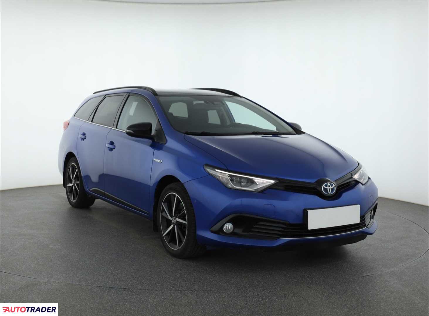 Toyota Auris 1.8 134 KM 2018r. (Piaseczno)