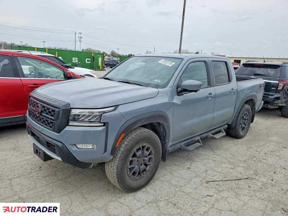 Nissan Frontier 2022 3