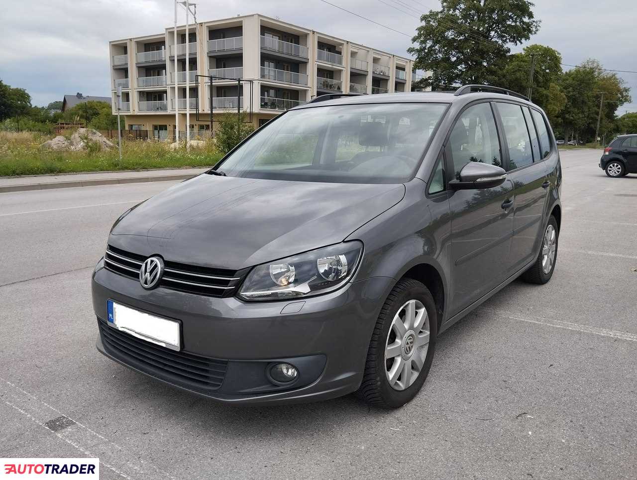 Volkswagen Touran 2014 1.6 105 KM Volkswagen Touran 2014 1.6 105 KM