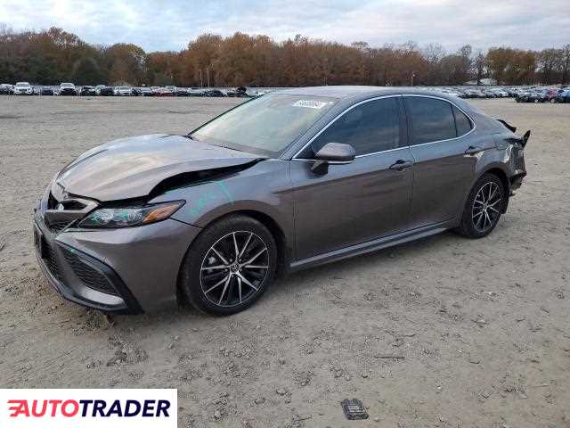 Toyota Camry 2.0 hybrydowy 2024r. (CONWAY)