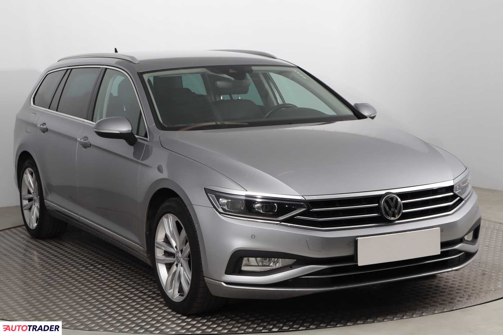 Volkswagen Passat 2.0 187 KM 2019r. (Piaseczno)