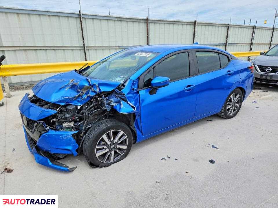 Nissan Versa 2020 1