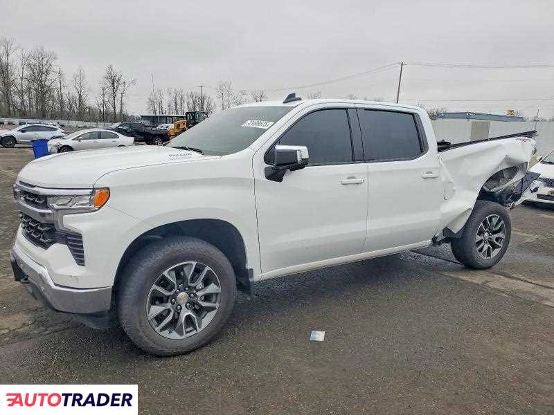 Chevrolet Silverado 2025 2