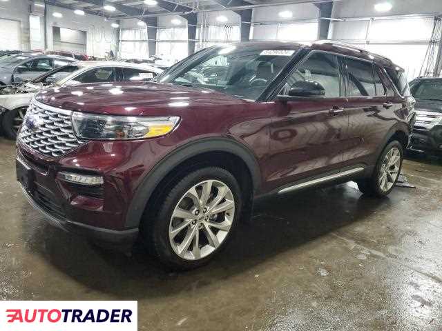 Ford Explorer 2022 3