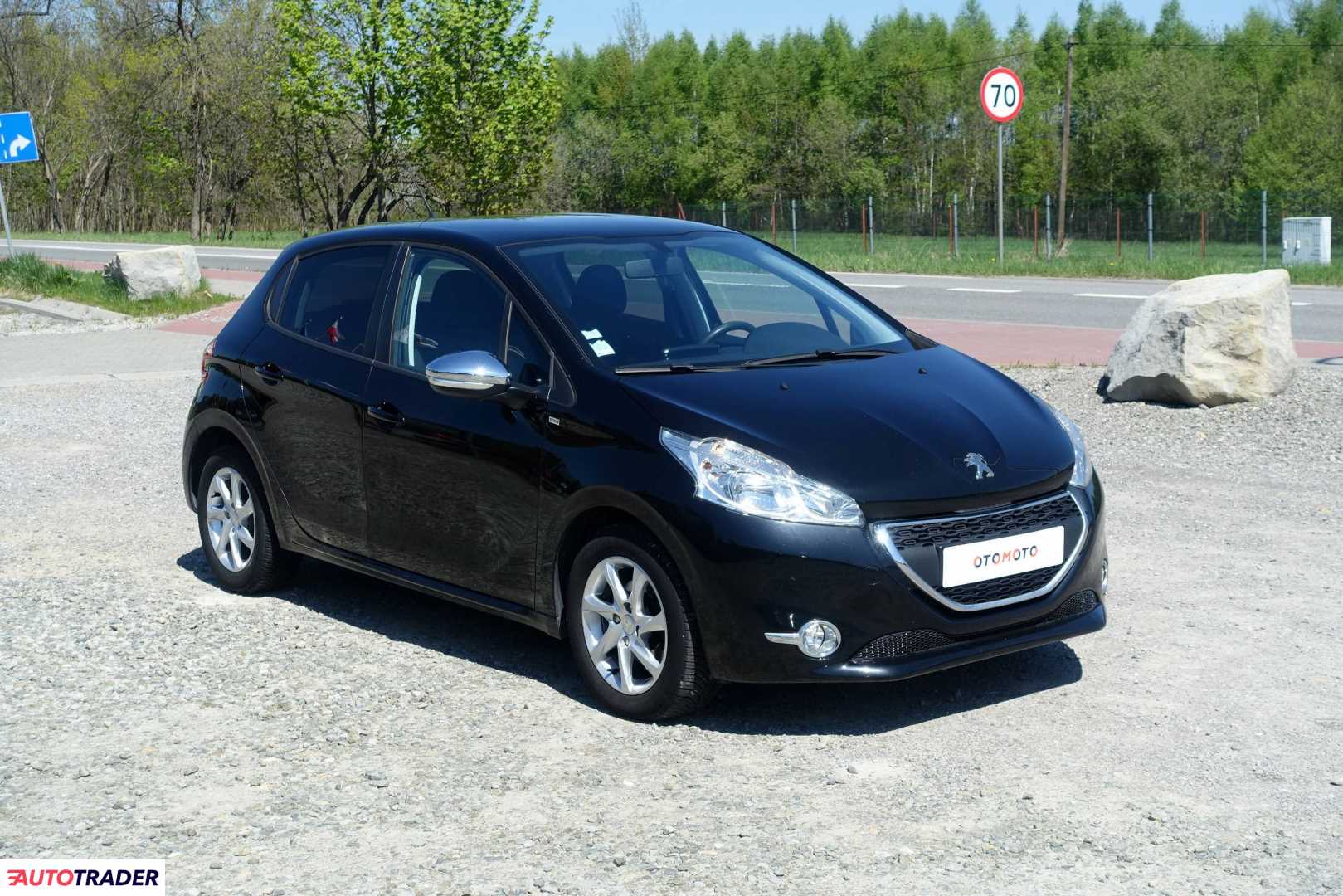 Peugeot 208 2014 1.2 82 KM