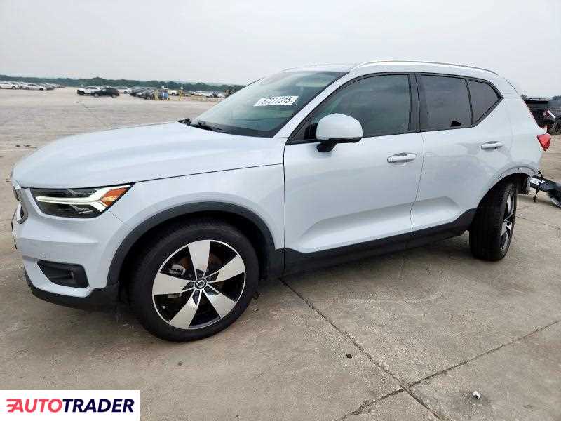 Volvo XC40 2021 2
