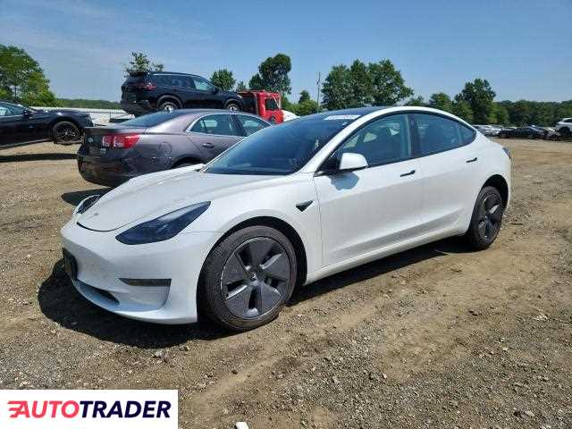 Tesla Model 3 2023