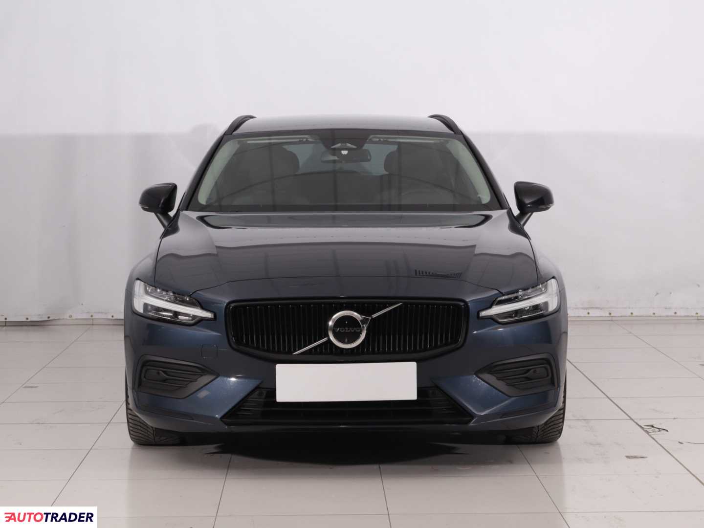 Volvo V60 2023 2.0 160 KM