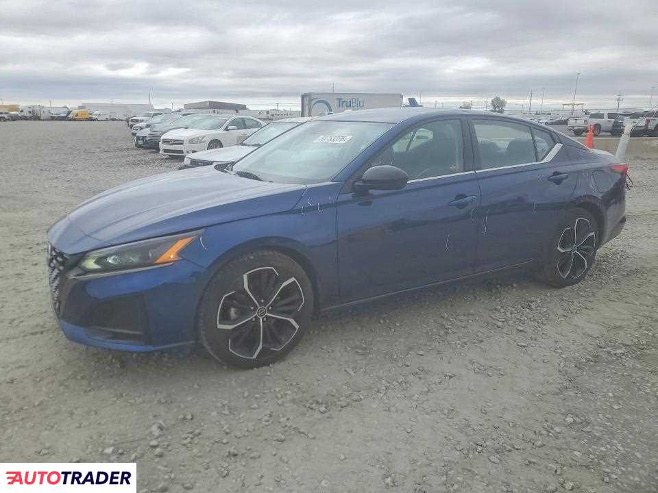 Nissan Altima 2023