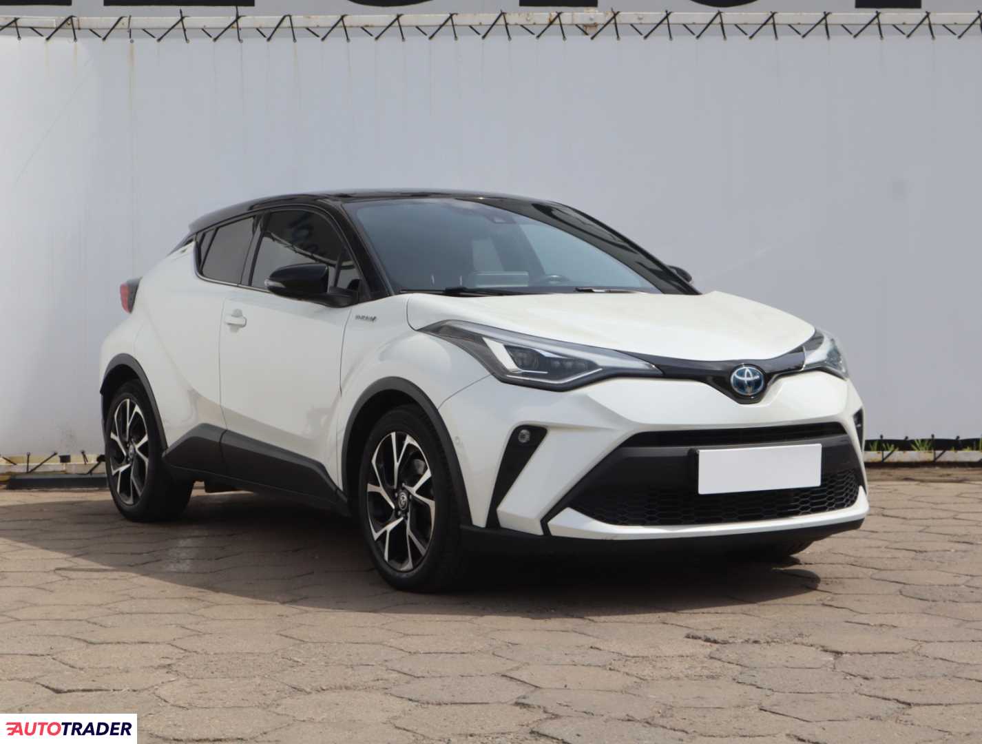 Toyota C-HR 2020 2.0 181 KM